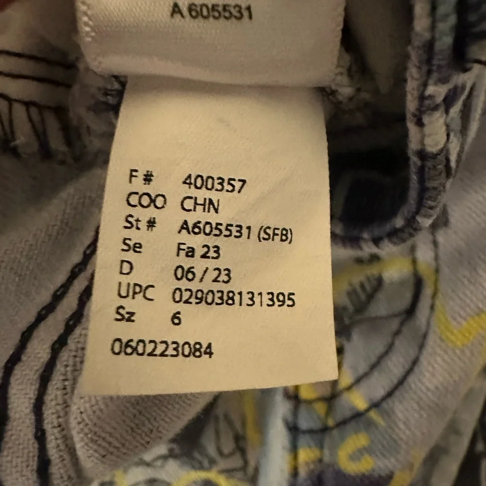 LOGO by Lori Goldstein Multicolor Floral Patchwork Jeans - Picture 10 of 11